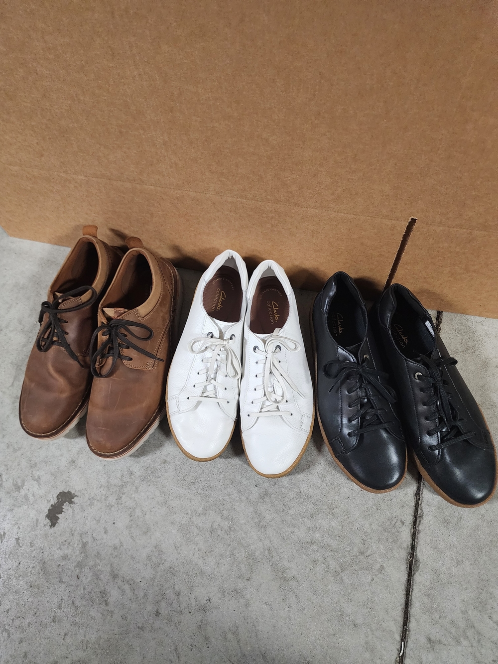 Clarks Men's Oxfords & Derbys Trio — Brown, White & Black